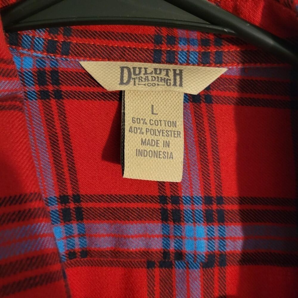 Duluth Trading Company Women's Large red blue Flannel Shirt - Picture 3 of 8